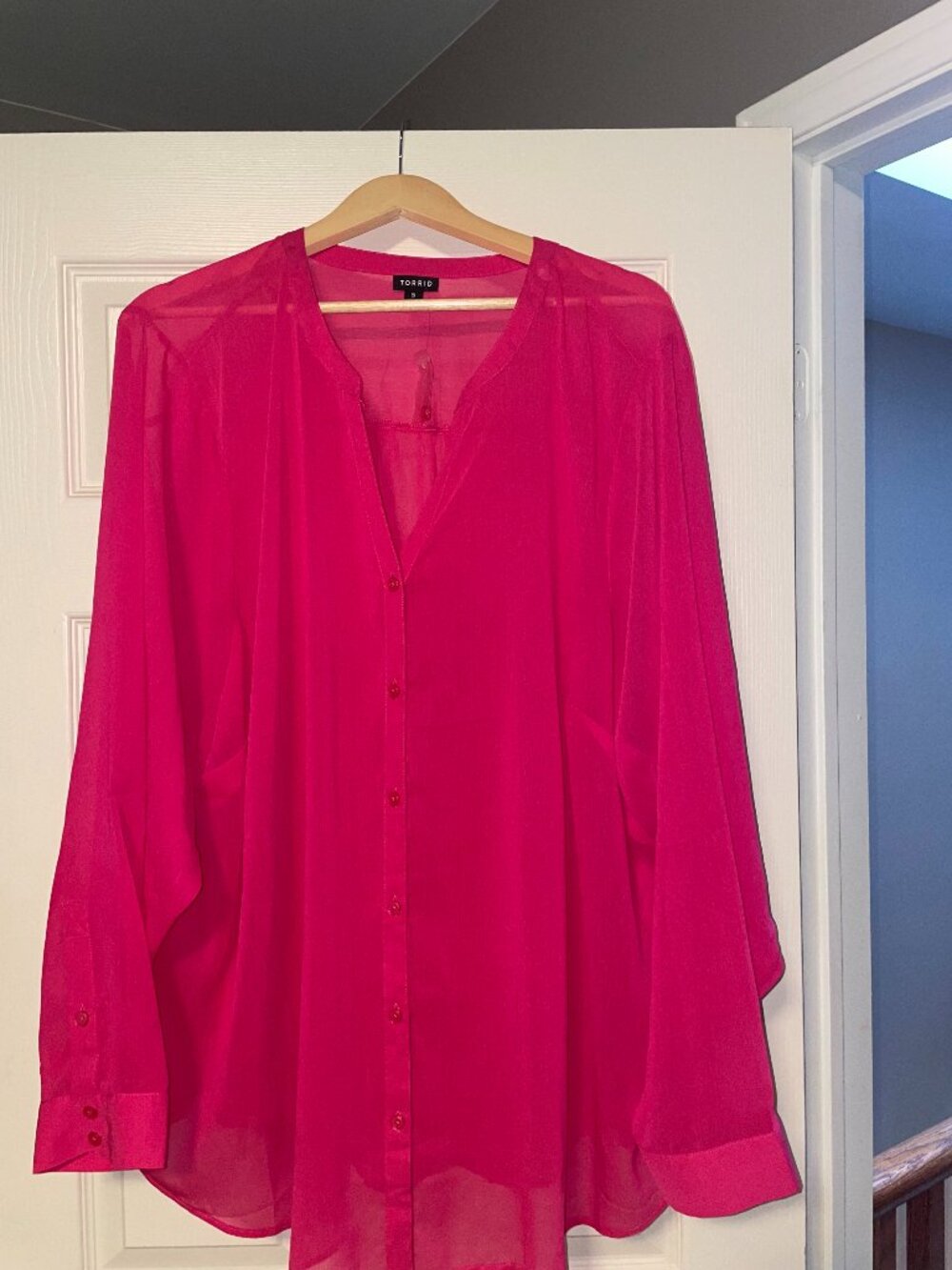 Torrid Hot Pink Sheer Chiffon Button Up Blouse Plus Size 5